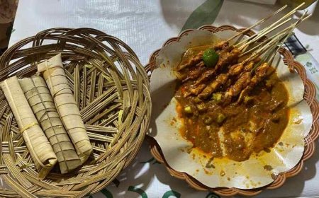 Review Sate Bulayak Ibu Rahma Narmada – Kuliner Legendaris Khas Lombok Harga Nongki