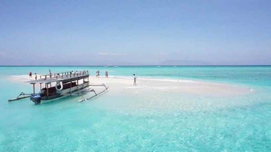 Pesona Gili Kapal yang Unik